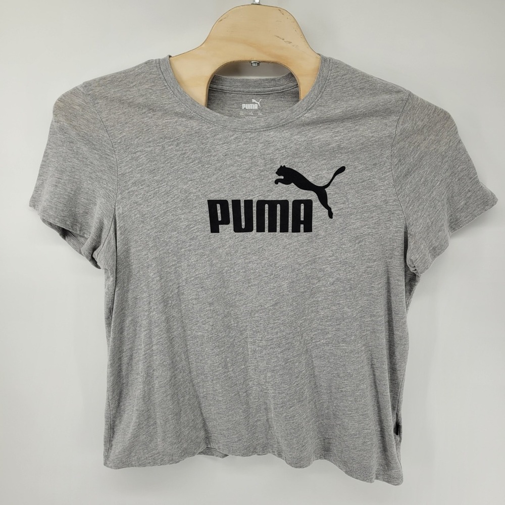 Puma T-Shirt Womens XXLā Gray Graphic Logo Short Sleeve Cropped Activewear